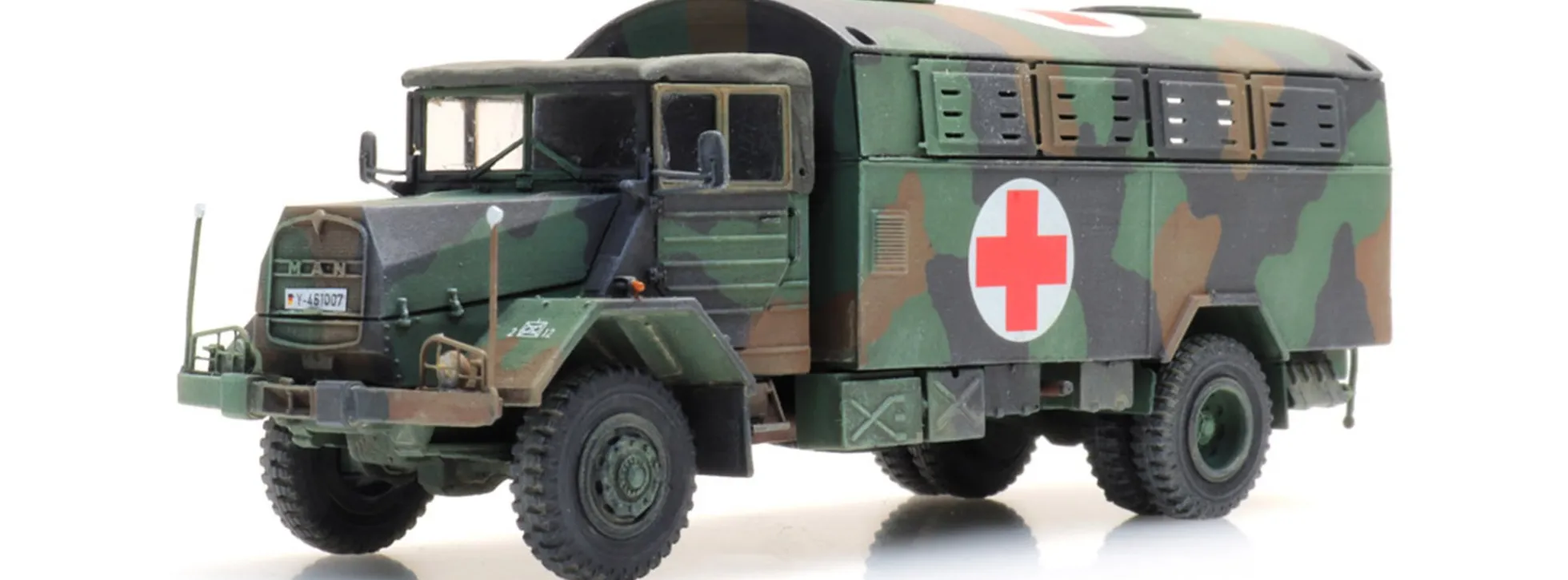 Artitec 6870419 BRD MAN 630 L2 A Großraum-Krankenkraftwagen GR | Militärmodell 1:87