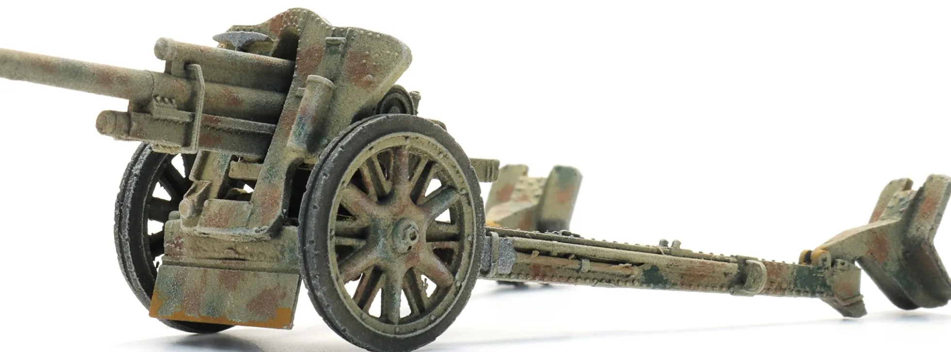 Artitec 6870745 10,5cm LeFH 18 Tarnung in Stellung | Militärmodell 1:87