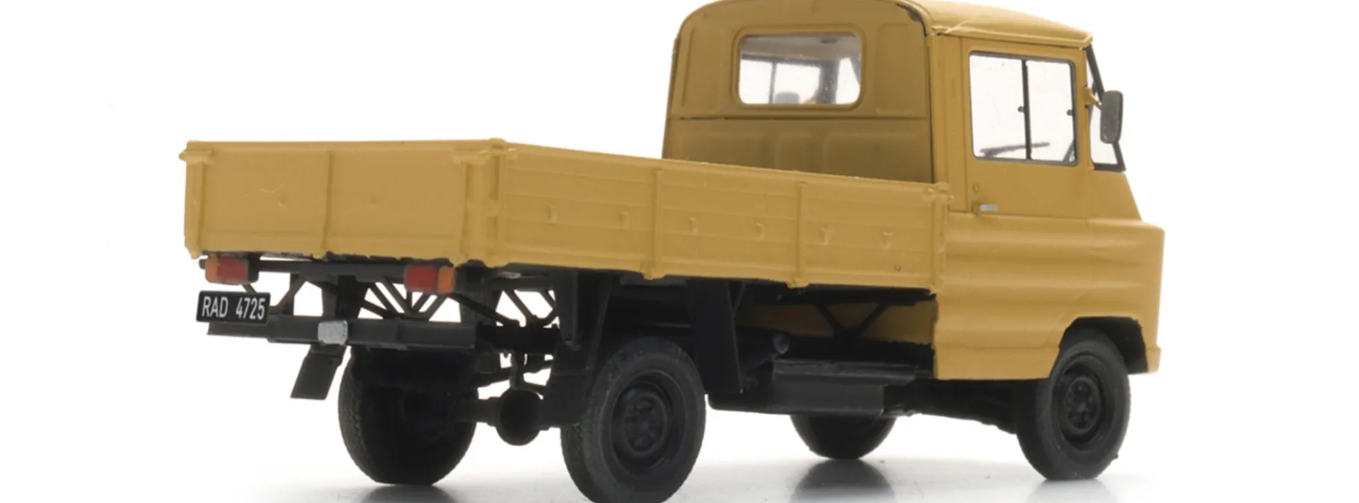 Artitec 387.743 Zuk A11 Pritschenwagen gelb | LKW-Modell 1:87