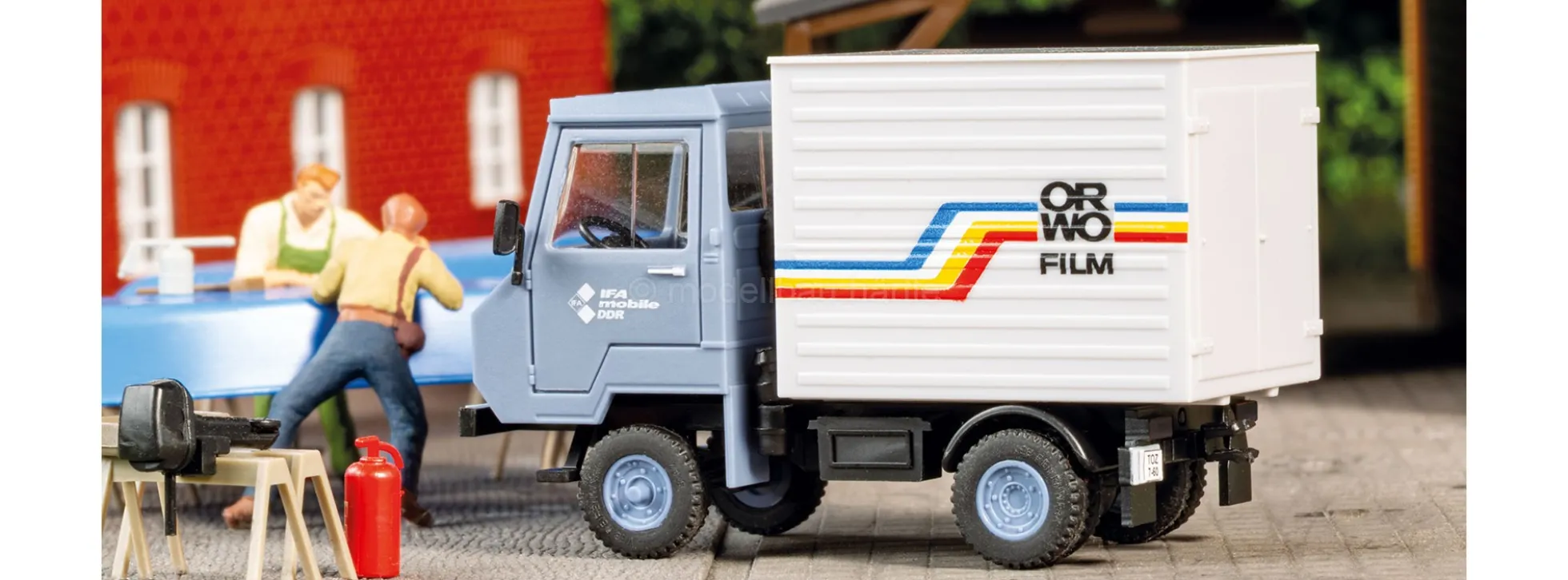 Auhagen 40513 Multicar M24-0 Kofferaufbau ORWO | LKW-Modell Bausatz 1:87