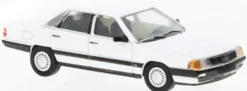 BREKINA PCX870436 Audi 100 C3 Limousine 1982 weiss Automodell 1:87