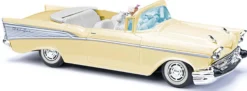 BUSCH 45060 Chevrolet Bel Air Cabrio mit Figuren 1957 Automodell 1:87