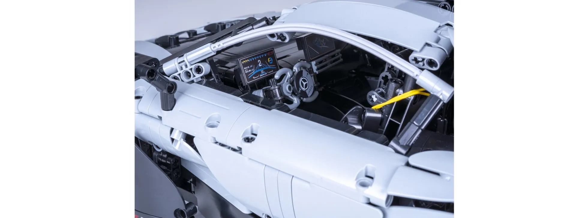 CaDA C61503W Mercedes-Benz AMG ONE grau | 2,4 GHz | Auto Baukasten 1:8