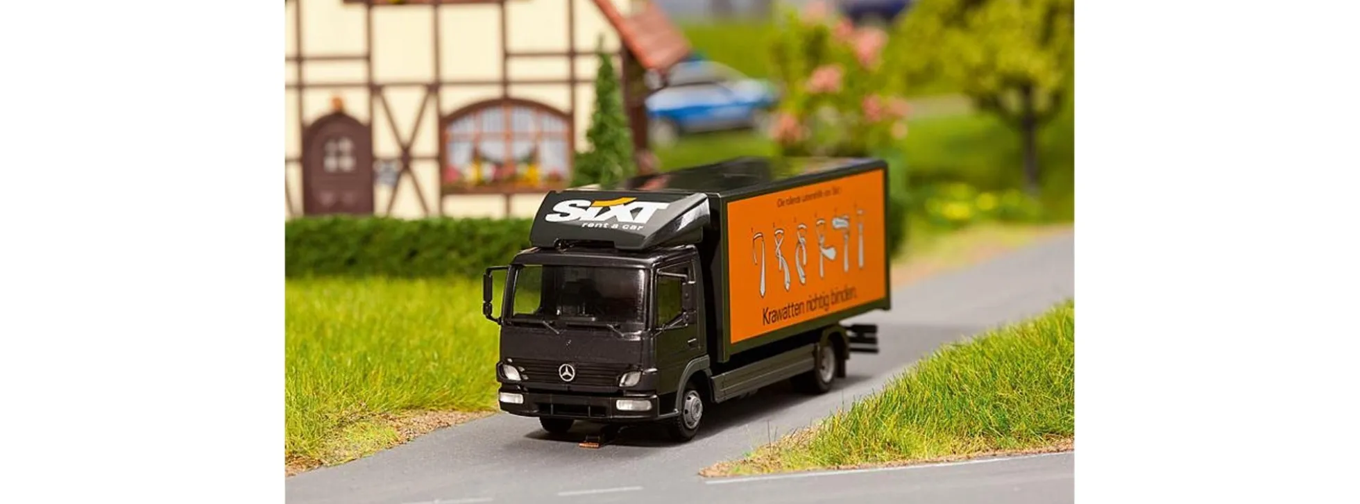 FALLER 161561 MB Atego Koffer (Sixt) Car System Modell Spur H0