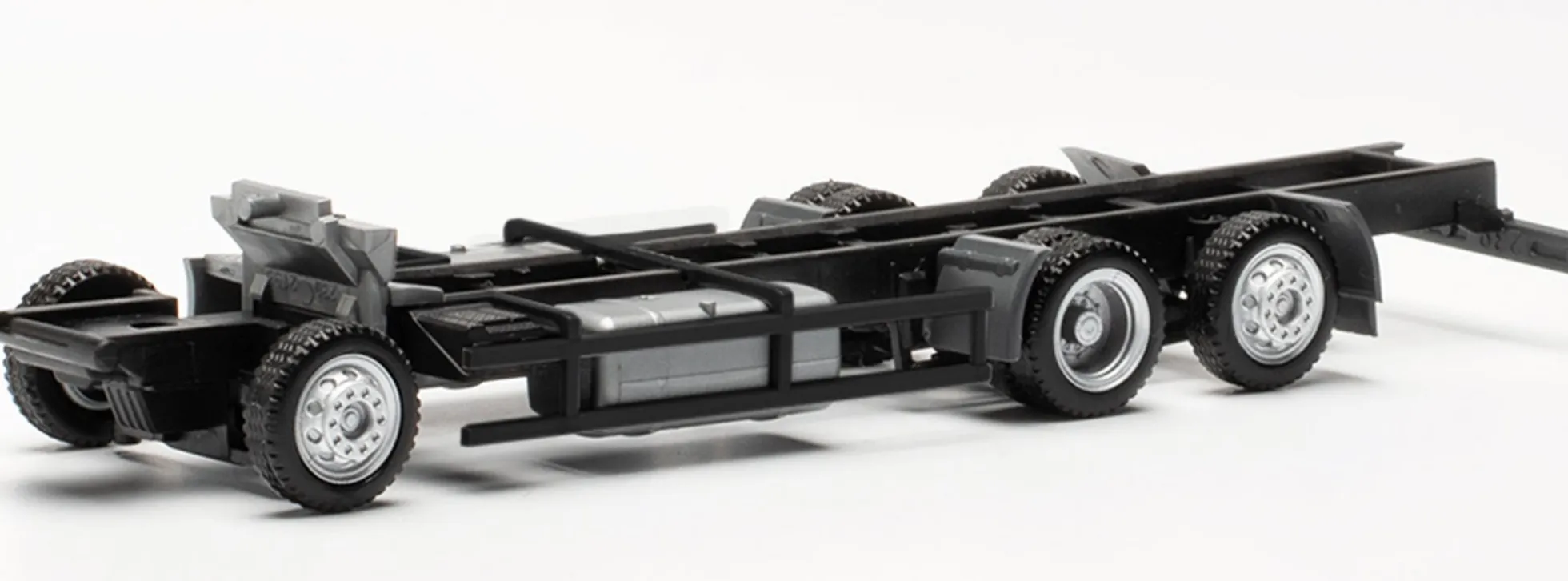 herpa 085571 LKW-Fahrgestell Scania Volumenzug 7,82m | 2 Stück | Teileservice 1:87