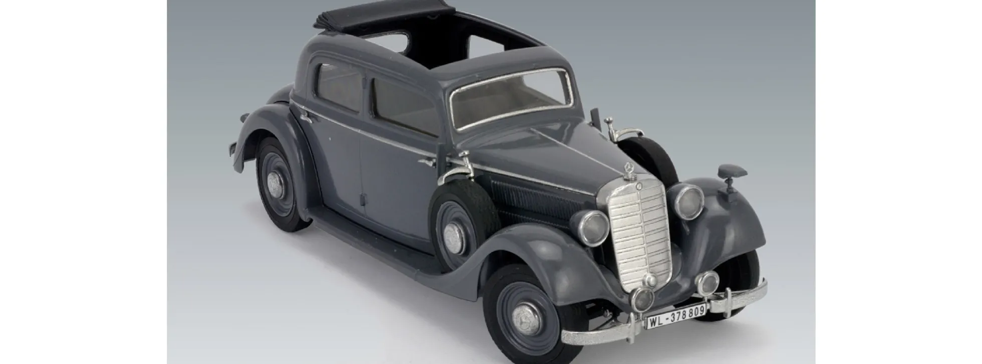 ICM 35537 Typ 320 W142 Saloon WWII Deutscher Dienstwagen | Auto Bausatz 1:35