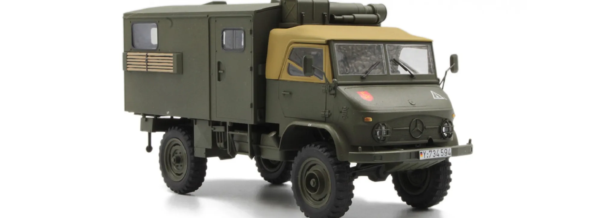 ICM 35136 Unimog S 404 mit Kofferaufbau Deutscher Militär Truck | LKW Bausatz 1:35