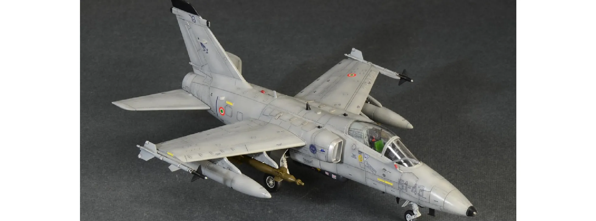 ITALERI 1460 AMX Ghibli | Flugzeug Bausatz 1:72
