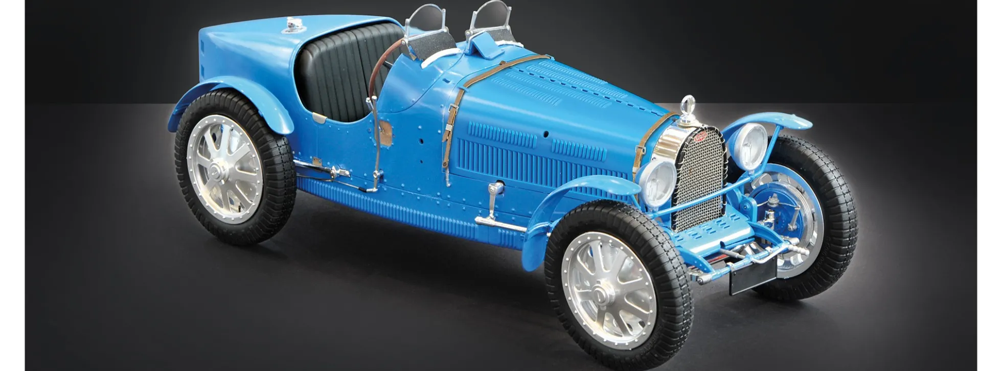 ITALERI 4713 Bugatti 35B Roadster | Auto Bausatz 1:12