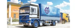 ITALERI 3945 Volvo F16 Globetrotter Canvas | LKW Bausatz 1:24