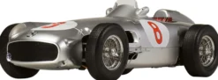 IXO 10118 Mercedes-Benz W196 Fangio #8 | Soundfunktion | mit Metallteilen | Premium Auto Bausatz 1:8
