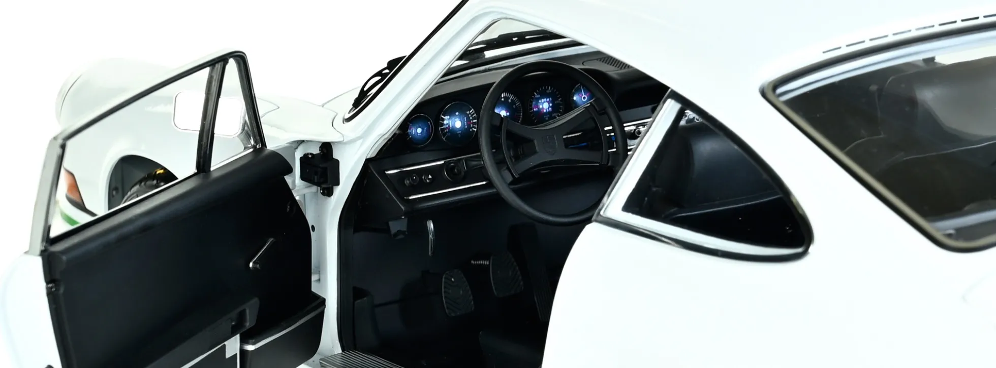 IXO 10116 Porsche 911 RS 2.7 Weiß/Grün | Sound + Licht | Premium Auto Bausatz 1:8