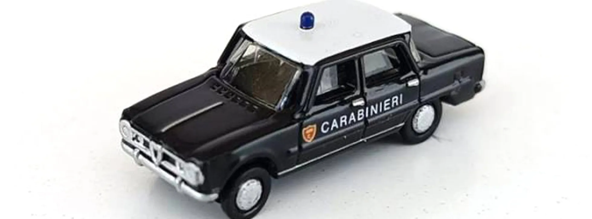 LEMKE LC61413 Alfa Romeo Giulia Carabinieri IT | Blaulichtmodell 1:160