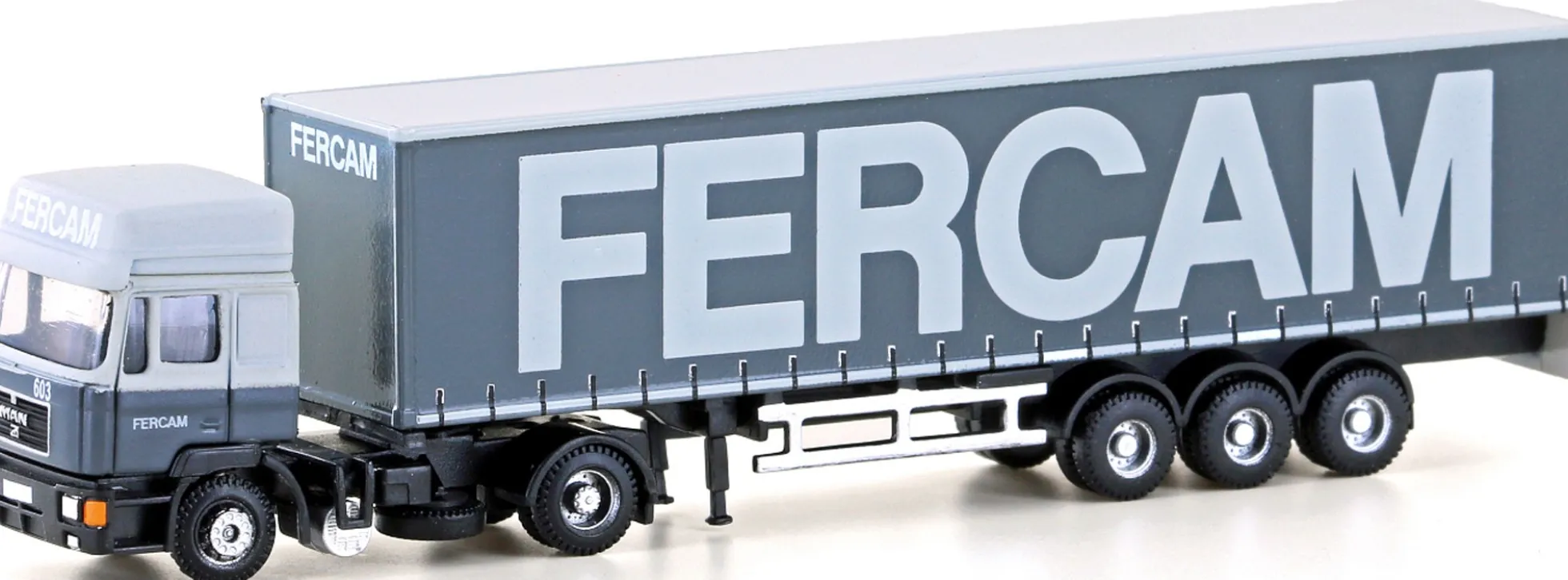 LEMKE LC4070 MAN F90 Gardinenplanen-Sattelzug FERCAM | LKW-Modell 1:160