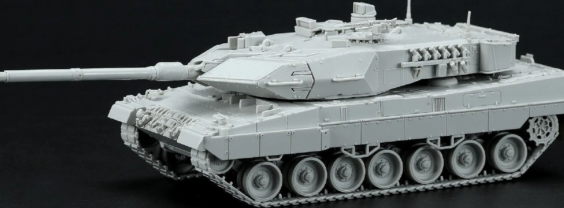 MENG 72-002 Leopard 2A7 | Panzer Bausatz 1:72