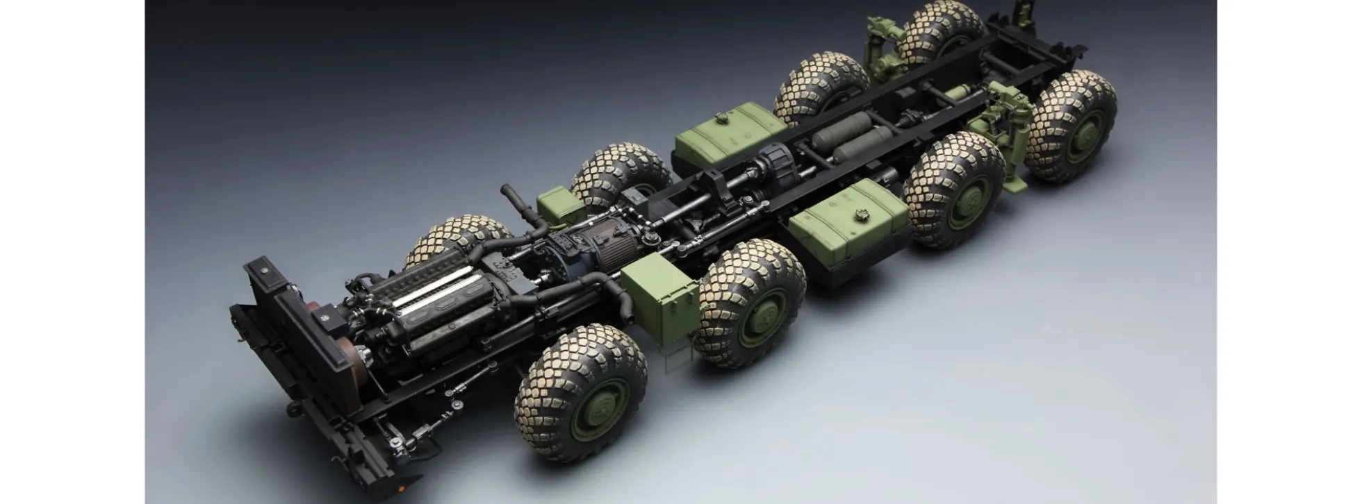 MENG SS-009 Langstrecken-Raketenwerfer 9A52-2 Smerch | Militär Bausatz 1:35