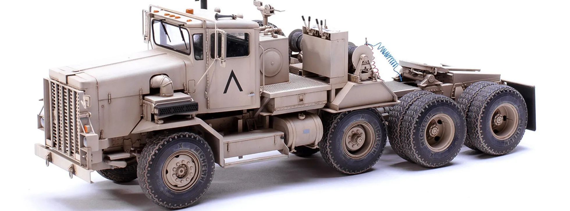 MENG SS-013 M911 C-HET(8x6) mit M747 Schwerlastauflieger | Militär Bausatz 1:35
