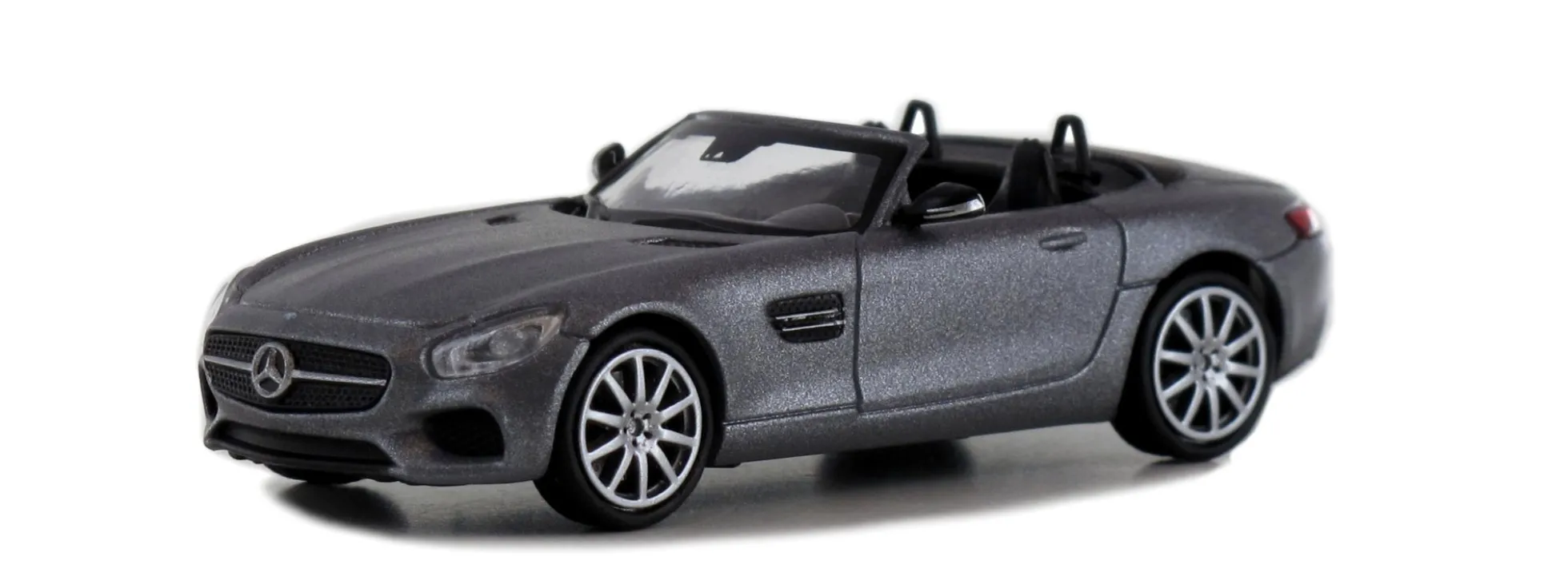 MINICHAMPS 870037130 Mercedes-AMG GT Roadster 2015 mattgrau-metallic Automodell Spur H