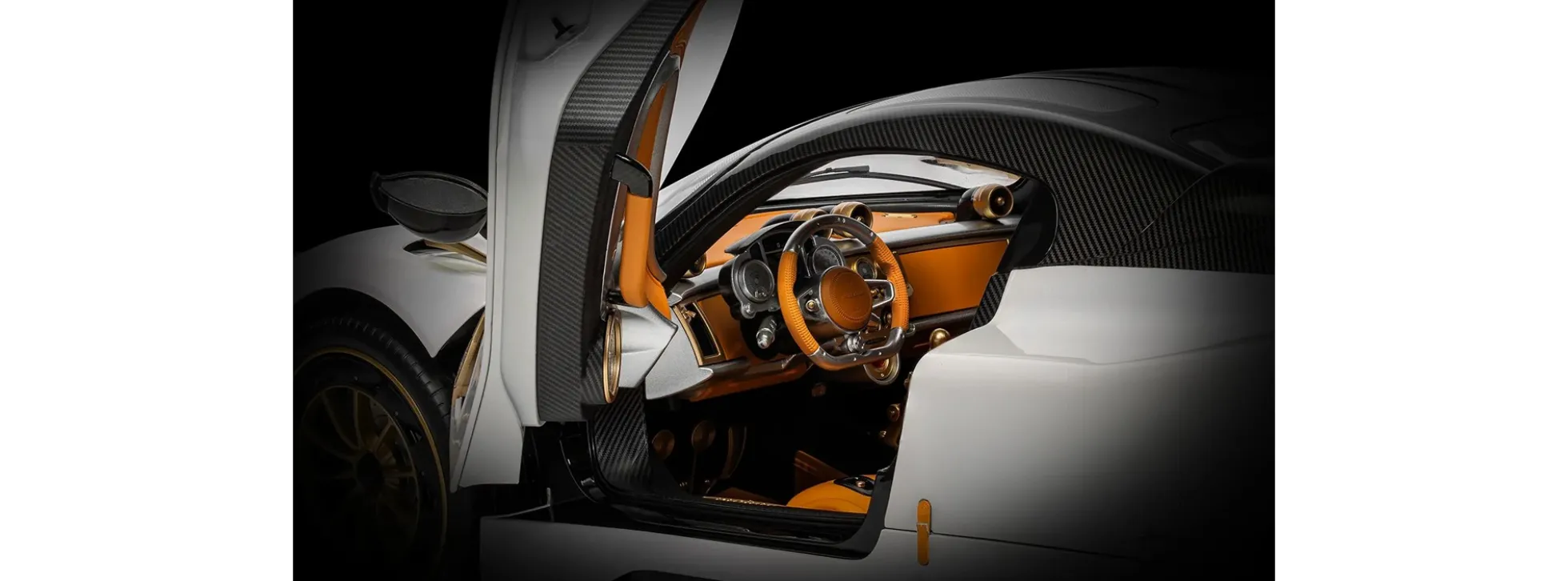 POCHER HK123 Pagani Utopia Coupe - Bianco Perla | Premium Auto Bausatz 1:8