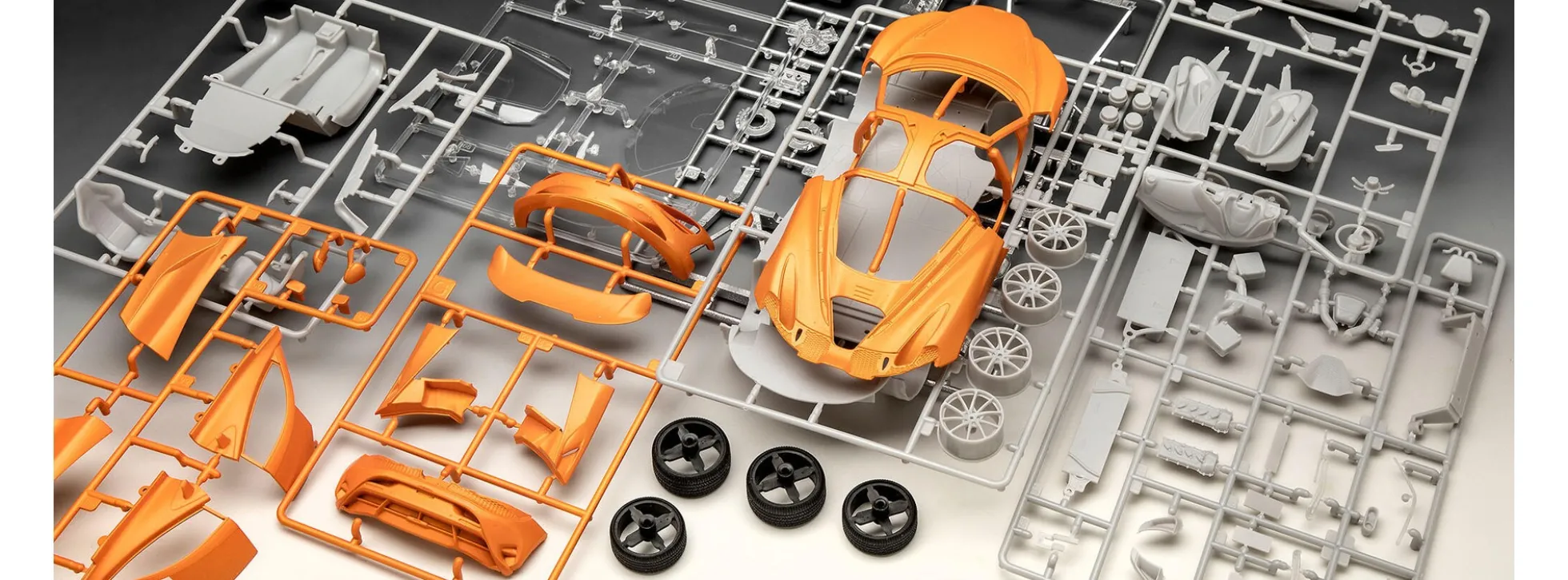 Revell 07734 McLaren 750S | Auto Bausatz 1:24