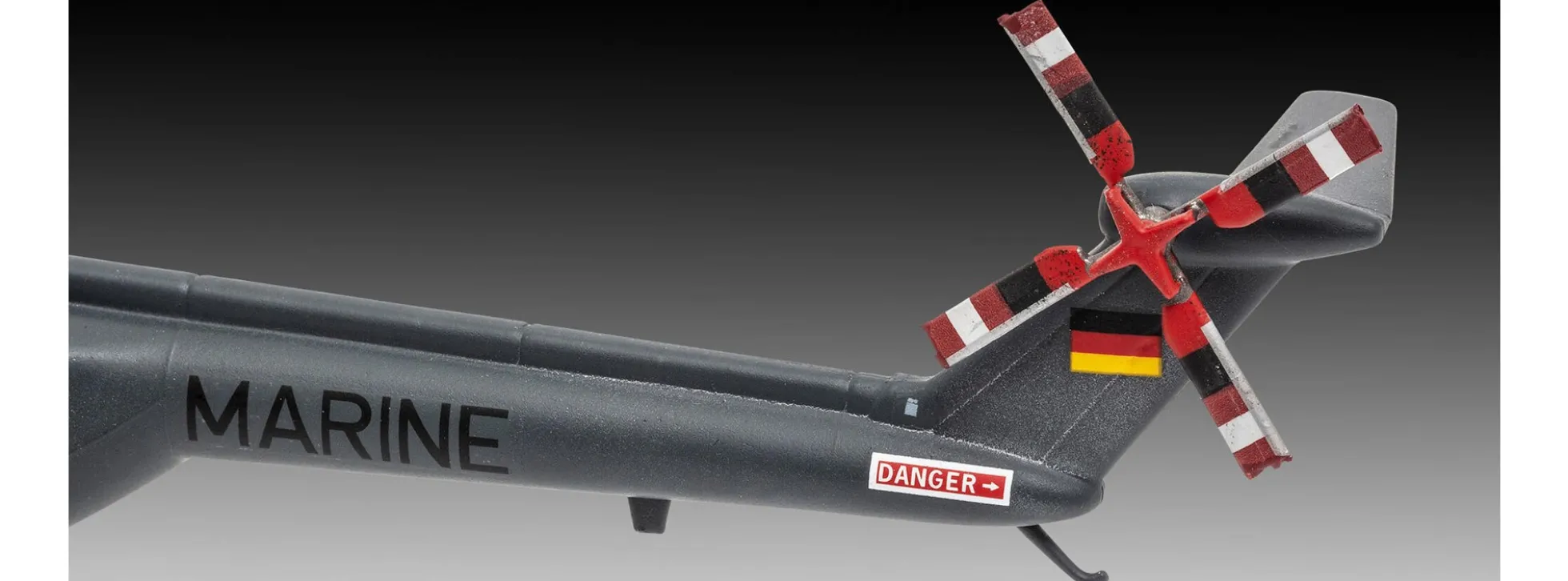 Revell 03805 Westland Lynx Mk.88A | Hubschrauber Bausatz 1:72