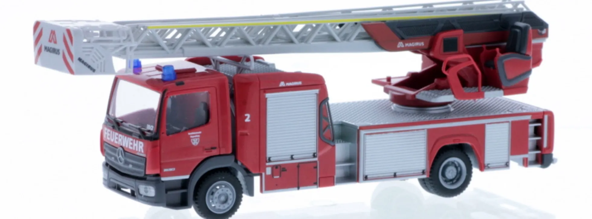 RIETZE 71673 Magirus DLK Atego 19 FW Regensburg | Blaulichtmodell 1:87