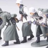 TAMIYA 35256 Deutsche Infanterie in Winteruniform 5 Figuren Bausatz 1:35