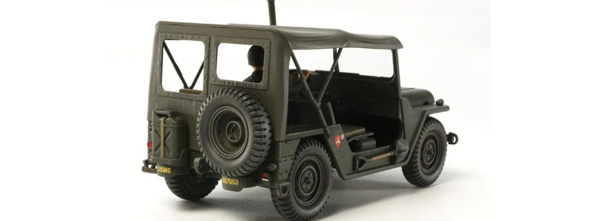 TAMIYA 35334 Ford M151A1 Transportfahrzeug Vietnam-Krieg Militär Bausatz 1:35