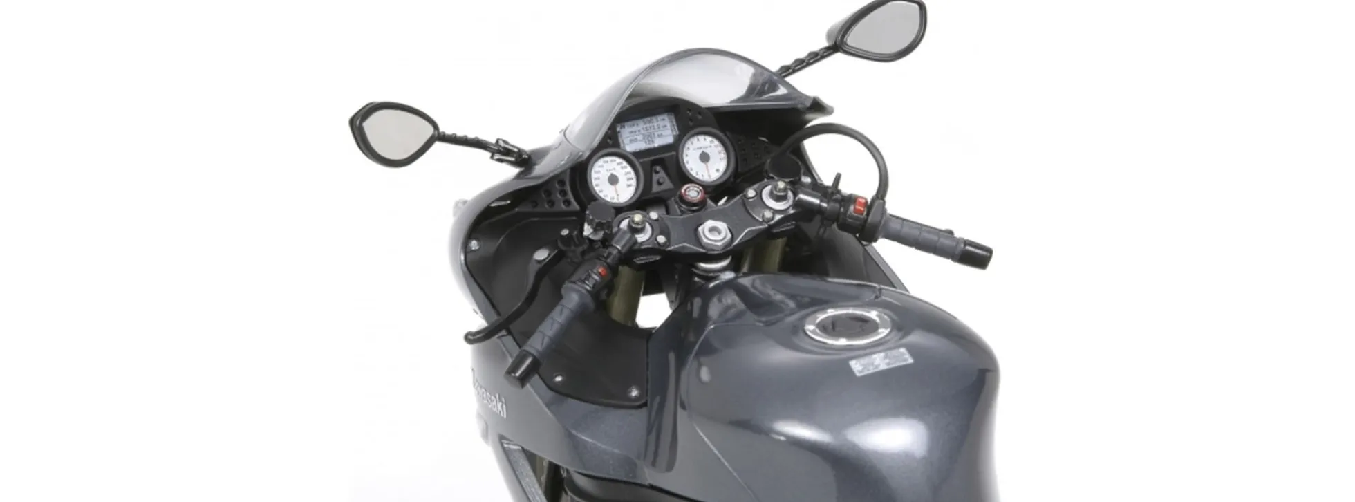 TAMIYA 14111 Kawasaki ZZR 1400 "Ninja" Bausatz Maßstab 1:12
