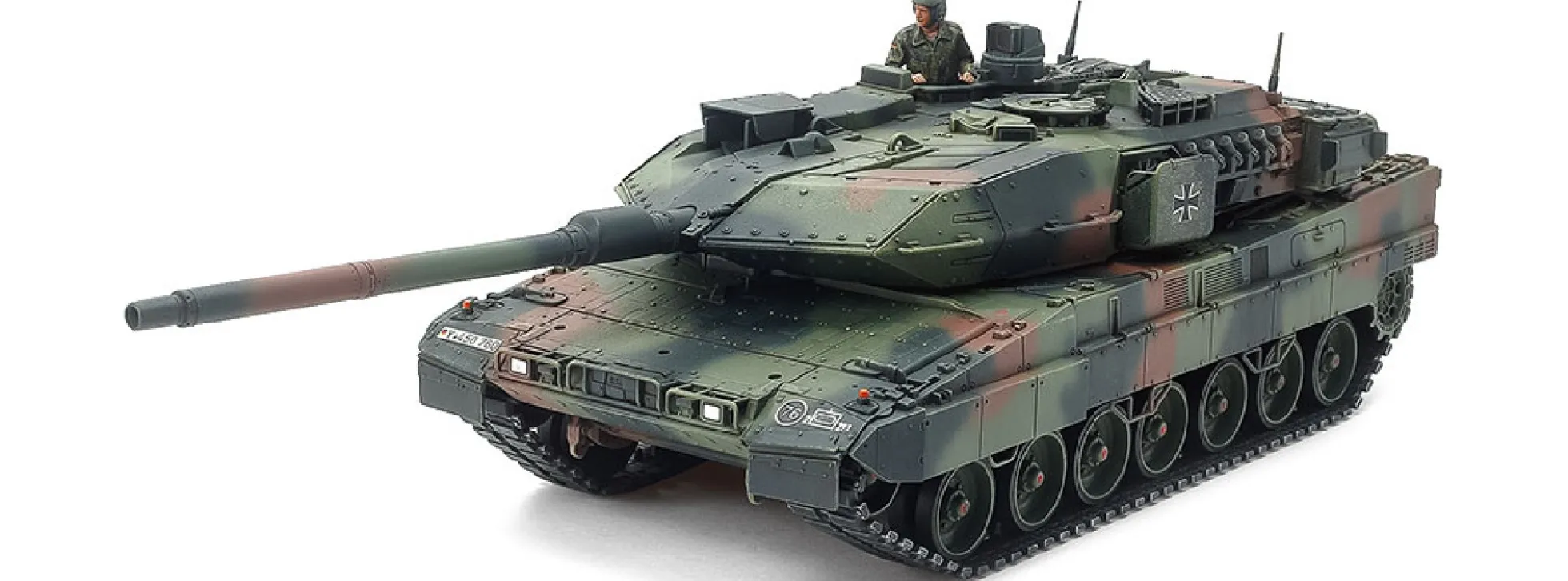 TAMIYA 32607 KPz Leopard 2 A7V | Panzer Bausatz 1:48