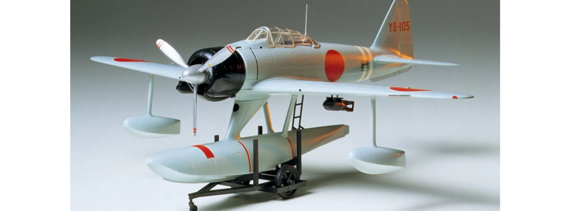 TAMIYA 61017 Nakajima A6M2N T2 Fighter Rufe | Schwimmflugzeug Bausatz 1:48