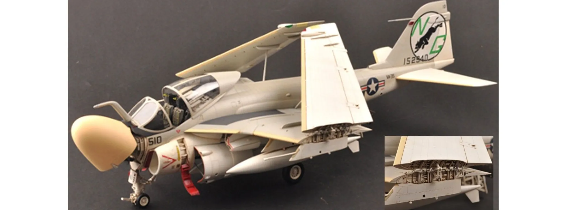 TRUMPETER 02249 A-6A Intruder Flugzeug Bausatz 1:32