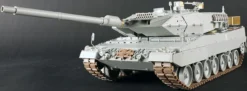 TRUMPETER 00966 Deutscher Kampfpanzer Leopard 2A6 | Panzer Bausatz 1:16
