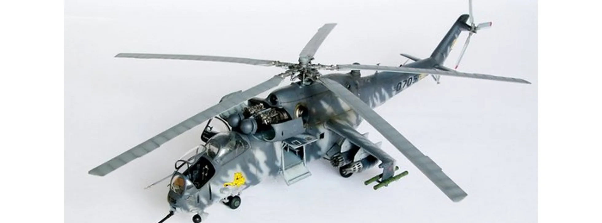 TRUMPETER 05103 Mil Mi-24 V Hind-E Kampfhubschrauber Bausatz 1:35