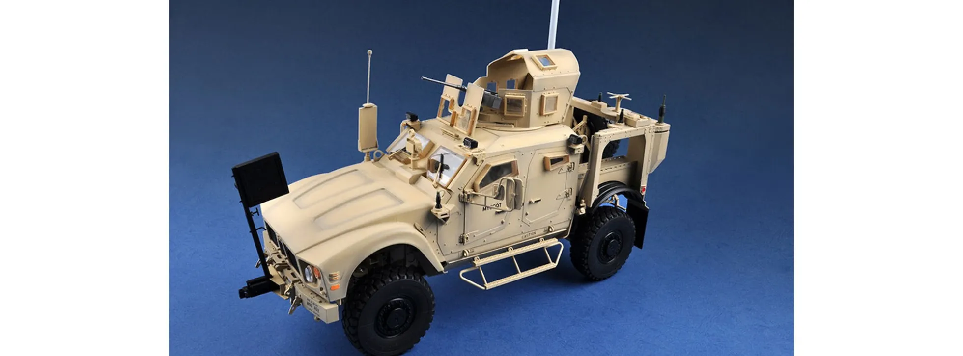 TRUMPETER 07413 Oshkosh M1240 M-ATV MRAP | Militär Bausatz 1:72