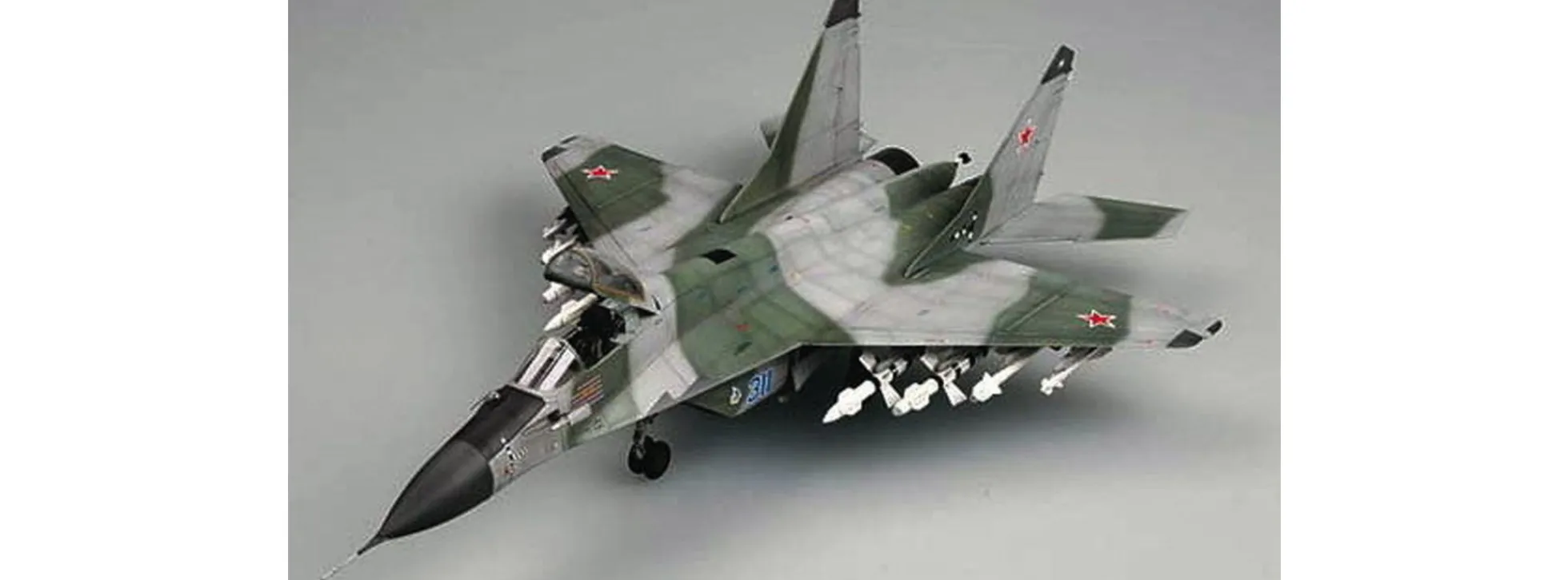 TRUMPETER 02239 Russische Mikojan-Gurewitsch MiG 29K Fulcrum | Flugzeug Bausatz 1:32