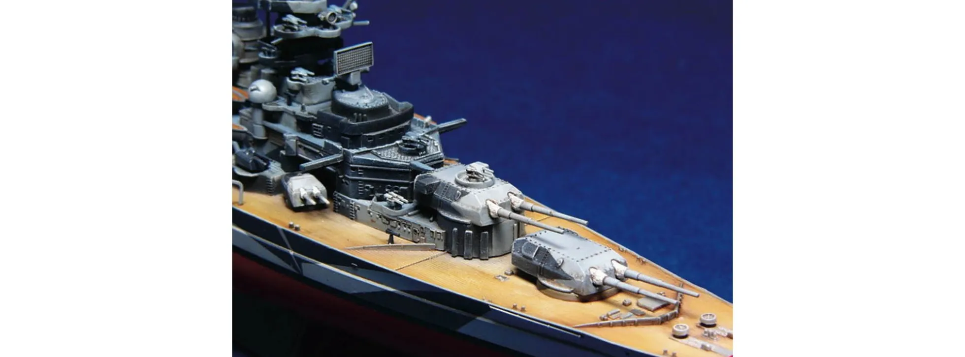 TRUMPETER 05712 Schlachtschiff Tirpitz | Schiff Bausatz 1:700