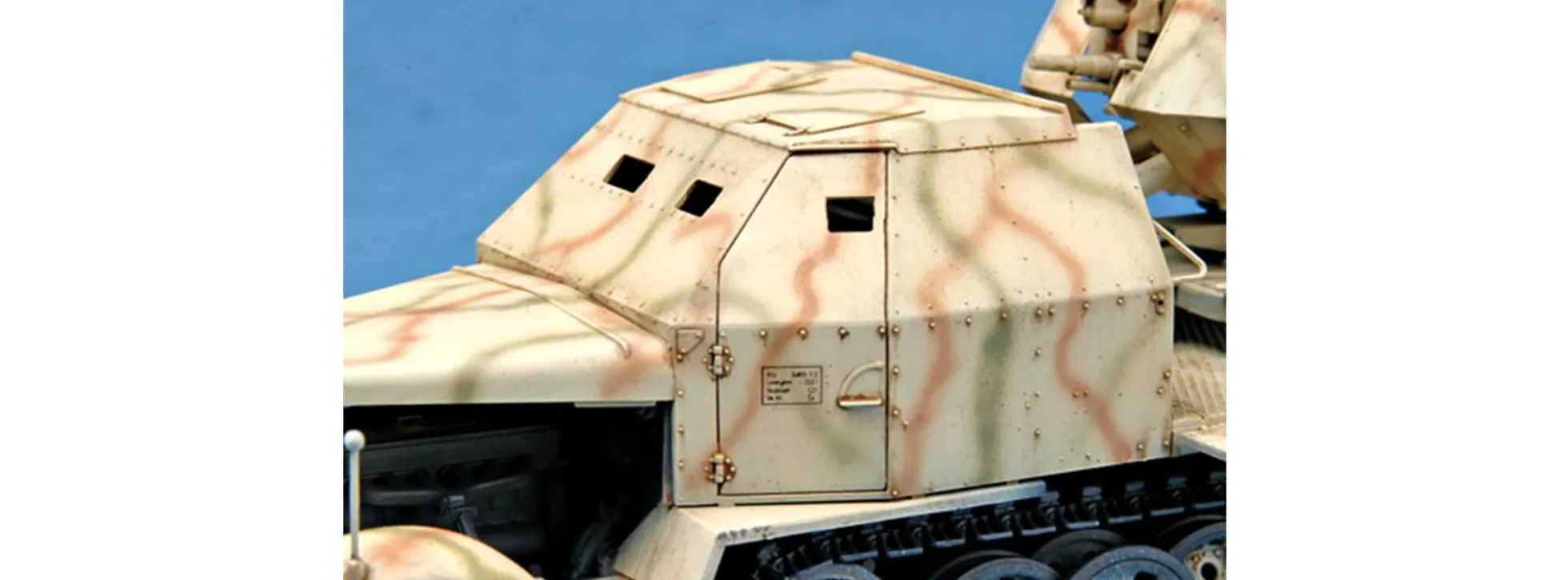 TRUMPETER 01526 Sd. Kfz 7/2 3,7 cm Flak 37 auf Selbstfahrlafette | Militär Bausatz 1:35