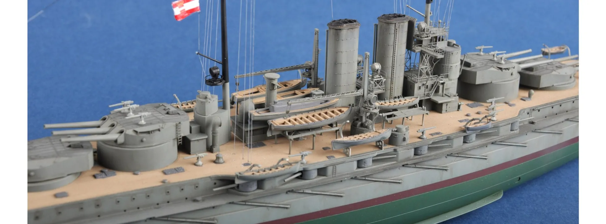 TRUMPETER 05364 SMS Viribus Unitis | Schiffsmodell Bausatz 1:350