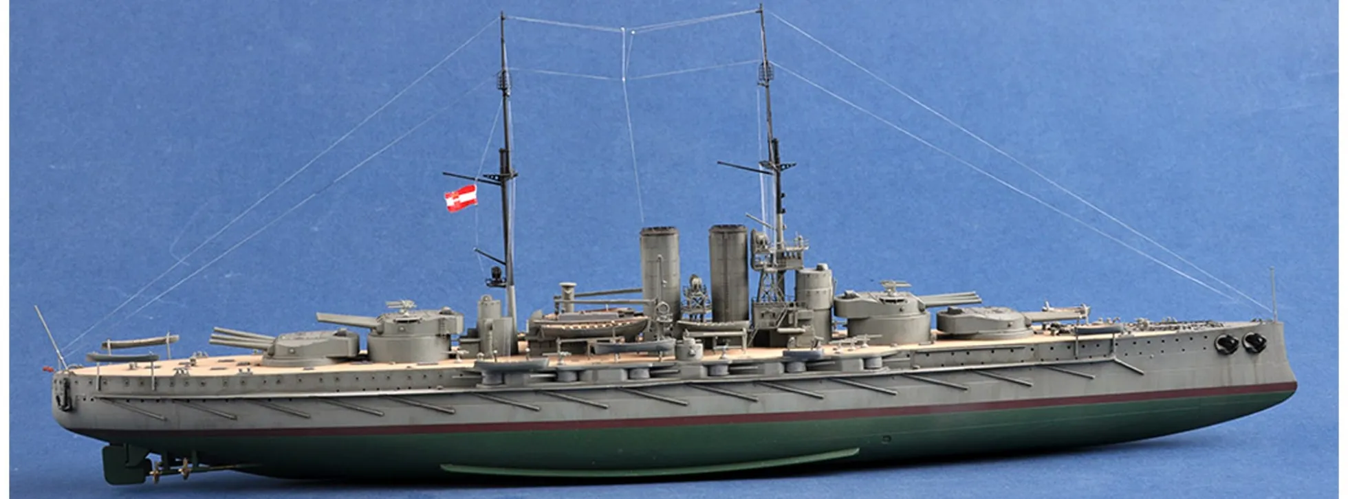 TRUMPETER 05364 SMS Viribus Unitis | Schiffsmodell Bausatz 1:350