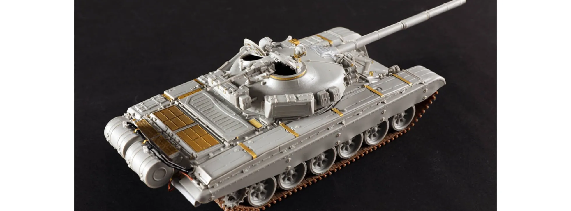 TRUMPETER 09604 T-72M1 | Panzer Bausatz 1:35