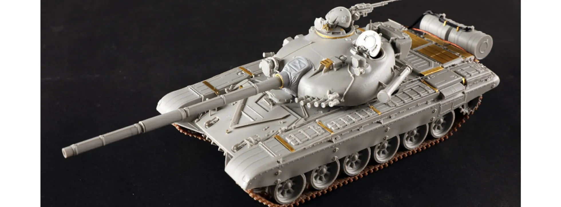 TRUMPETER 09604 T-72M1 | Panzer Bausatz 1:35