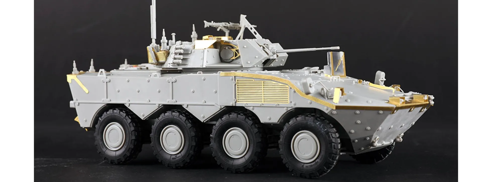 TRUMPETER 09606 VBM Freccia | Panzer Bausatz 1:35